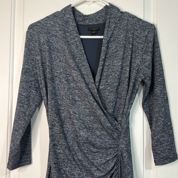 Ann Taylor Soft Wrap Blue Dress Size 2P Women’s Petite - Picture 3 of 12